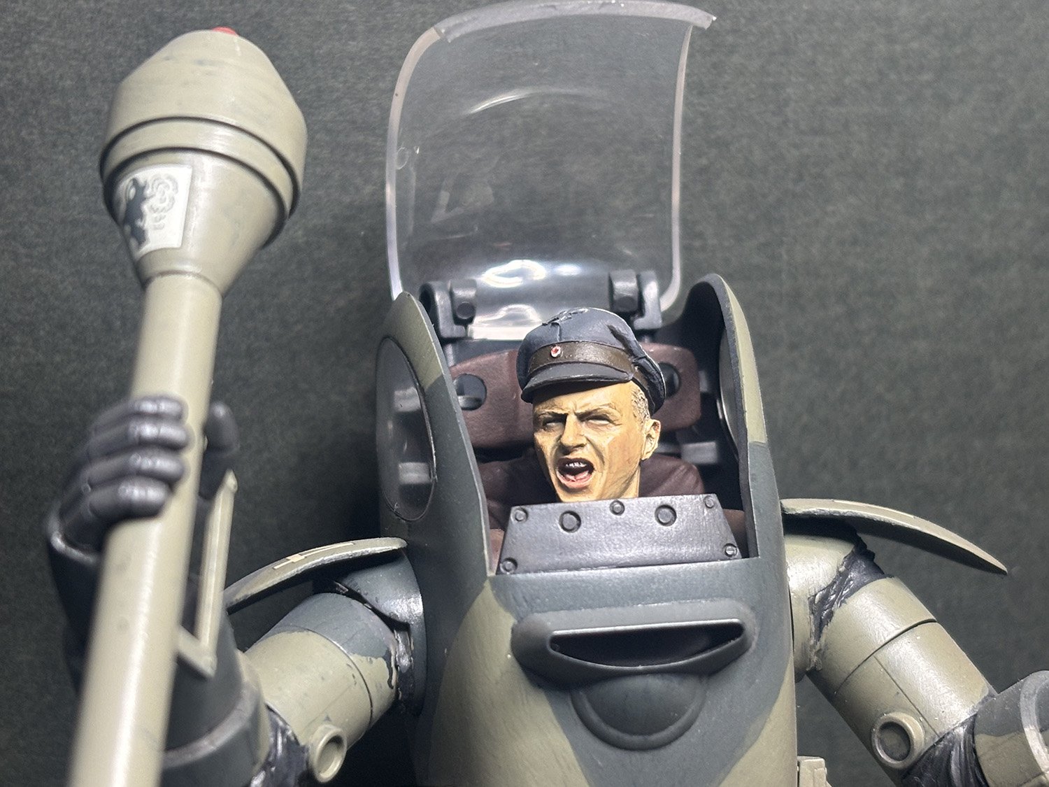 【絶叫の騎士】