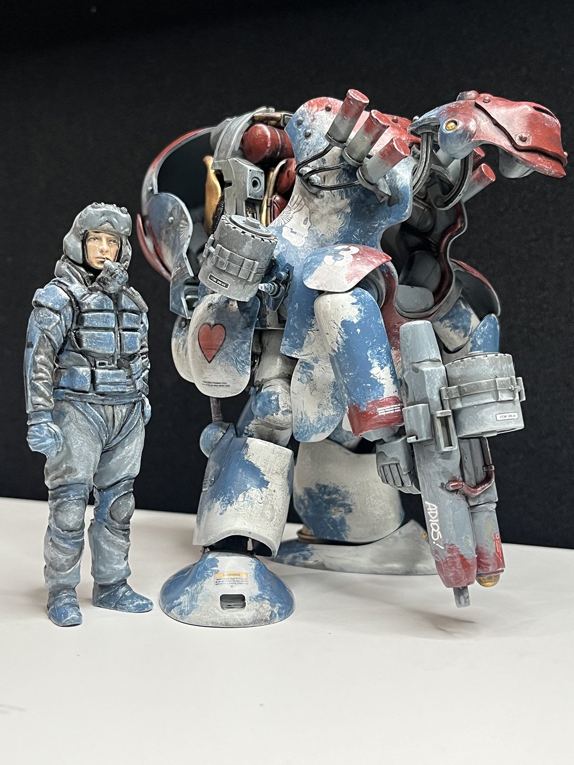 【アンモナイツと兵士の記念撮影】