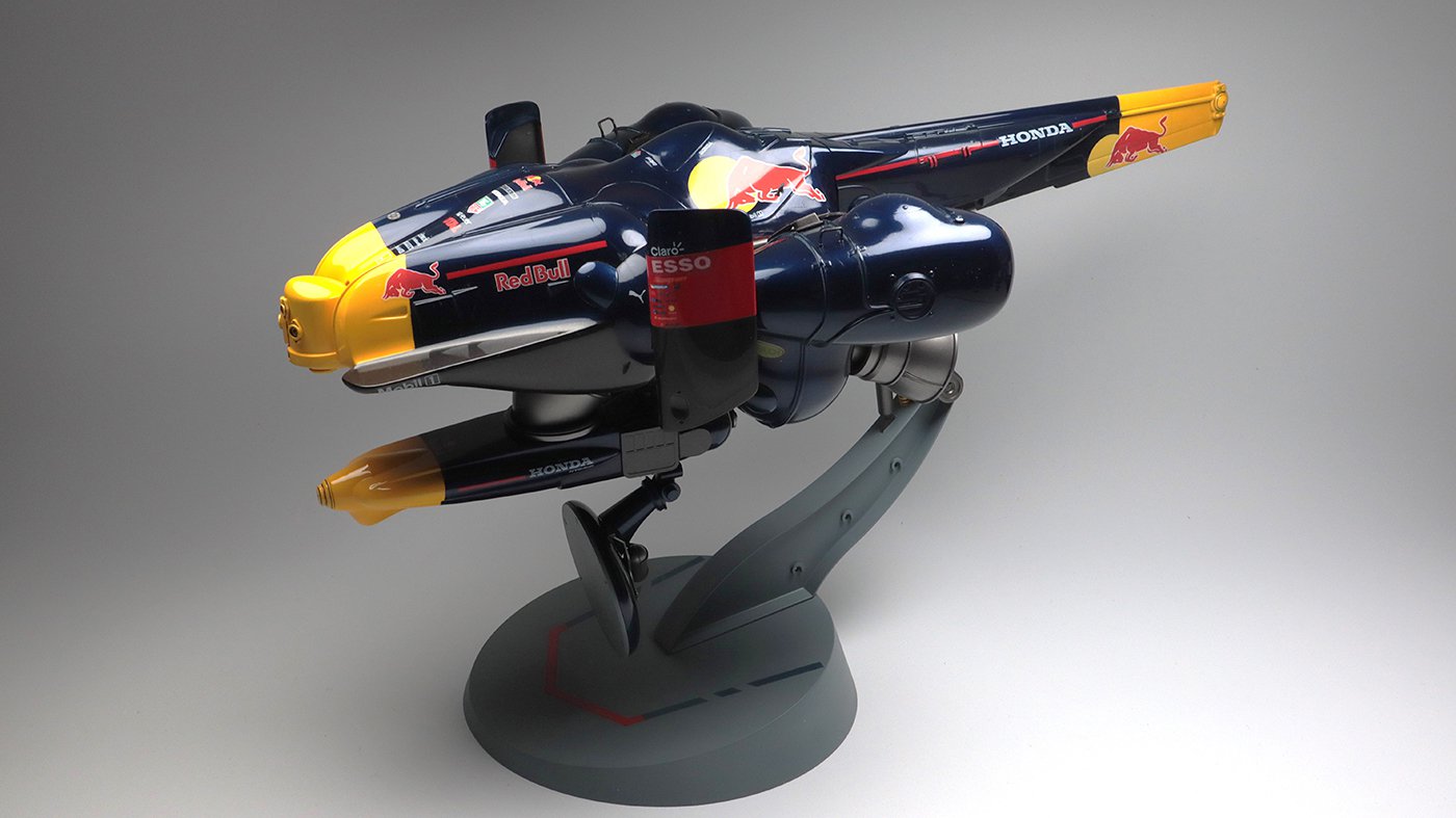 Red Bull Lunadiver Stingray