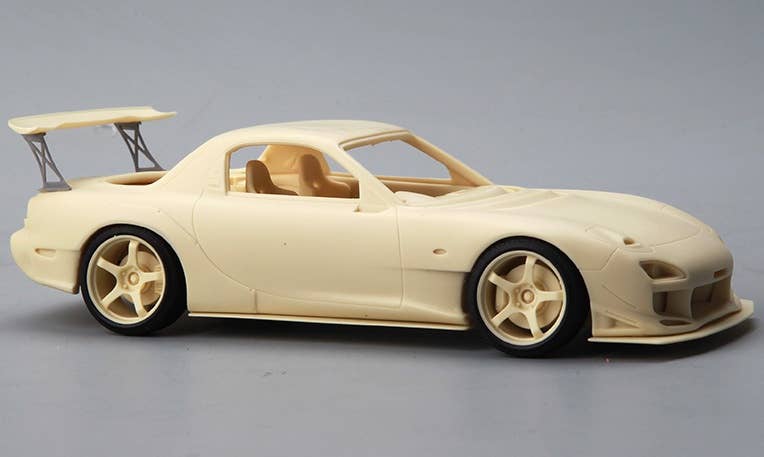 1/24 Mazda RX7 FD (FEED)魔王 AM02-0034 | HLJ.co.jp