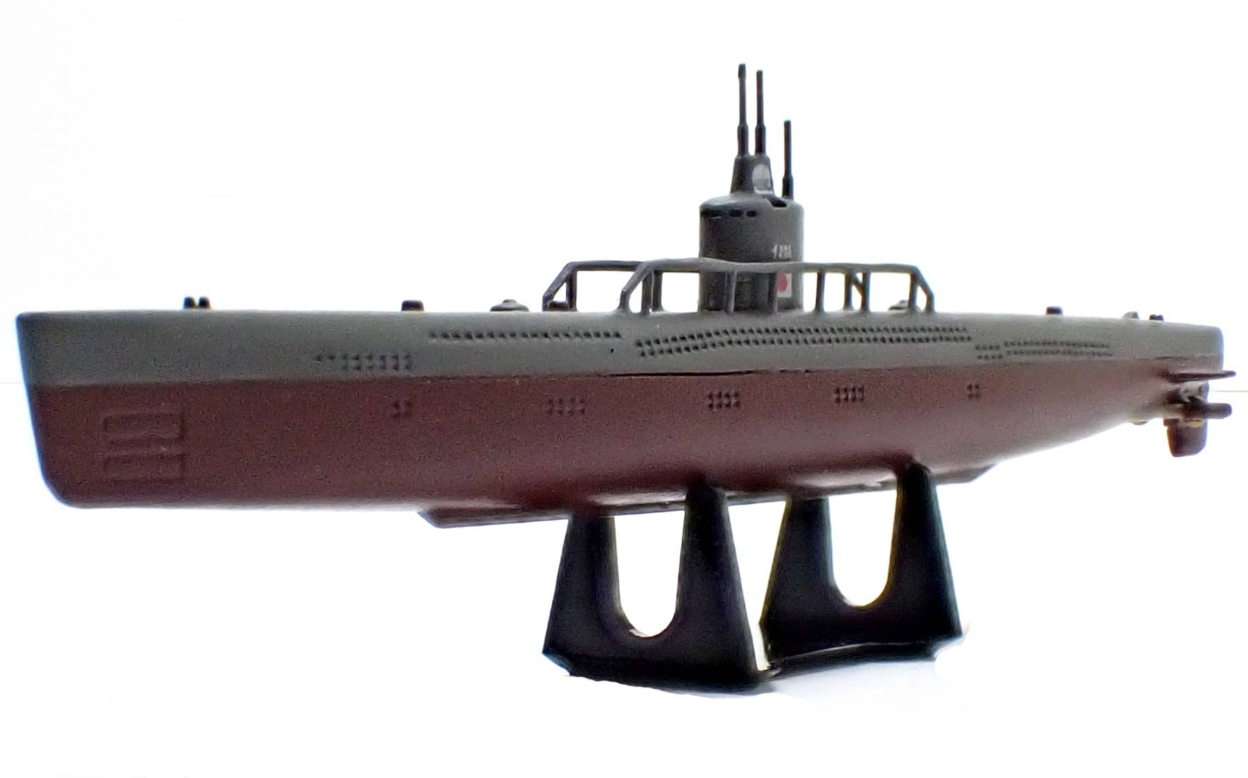 1/700 日本海軍 伊201潜水艦 & 波201潜水艦 w/乗員フィギュア10体 | HLJ.co.jp