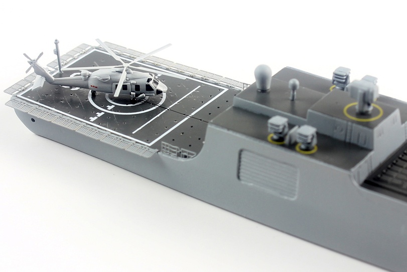 1/700 中国海軍 ミサイル駆逐艦 旅洋II型/052C型＆旅洋