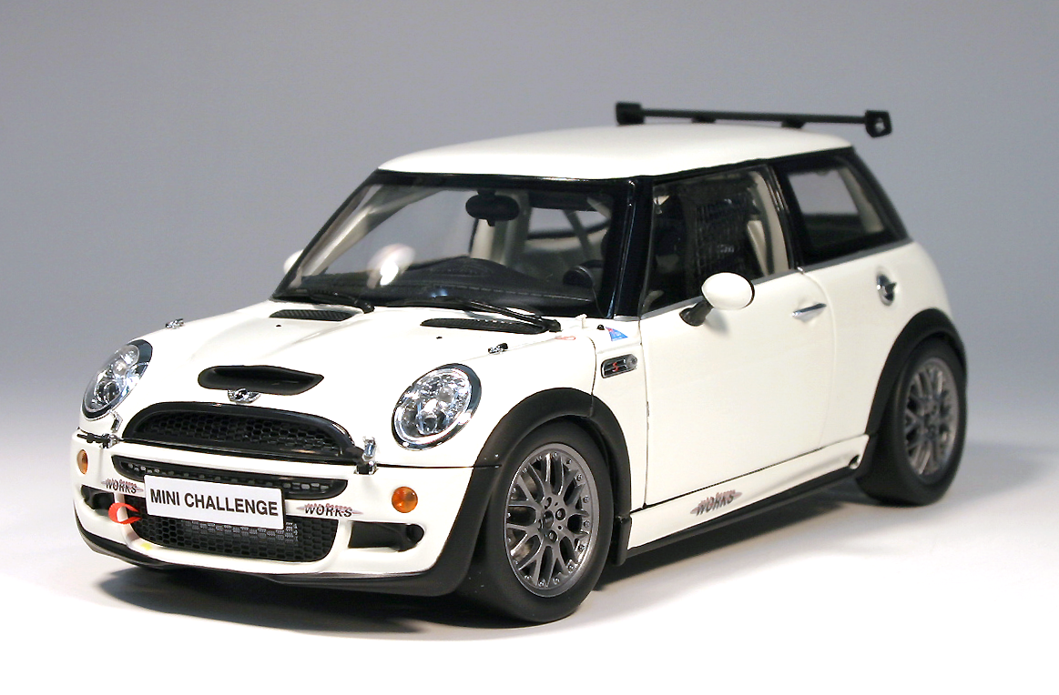 京商 1/18 ミニクーパー クラブマン R55 シルバー MINI CLUBMAN - ミニカー