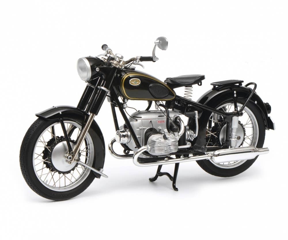 1/10 ツェンダップ KS 601 ブラック