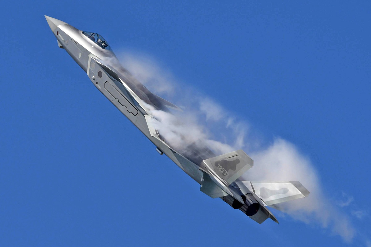 けまで トランペッター 1 48 中国空軍 J 8iif多用途戦闘機 フィンバックf 9jupf8b ドリエムコーポレーション ブランド Www Jujitsu Com Au