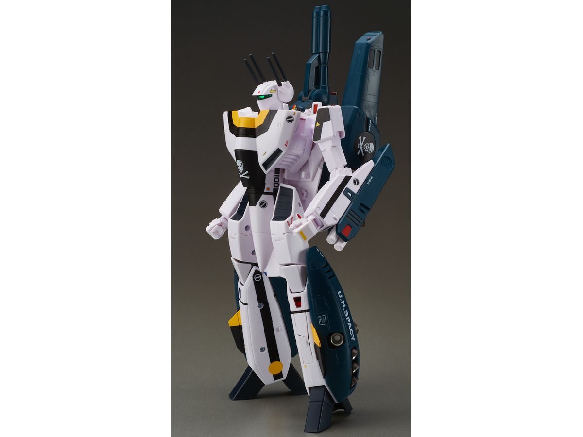 1/60 完全変形VF-1Sストライクバルキリー ロイ・フォッカースペシャル movie ver.