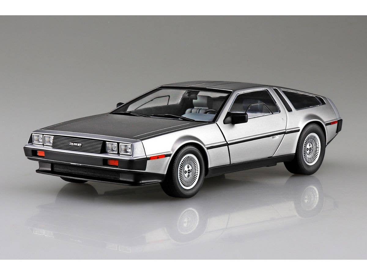 1/24 '82 デロリアン DMC-12