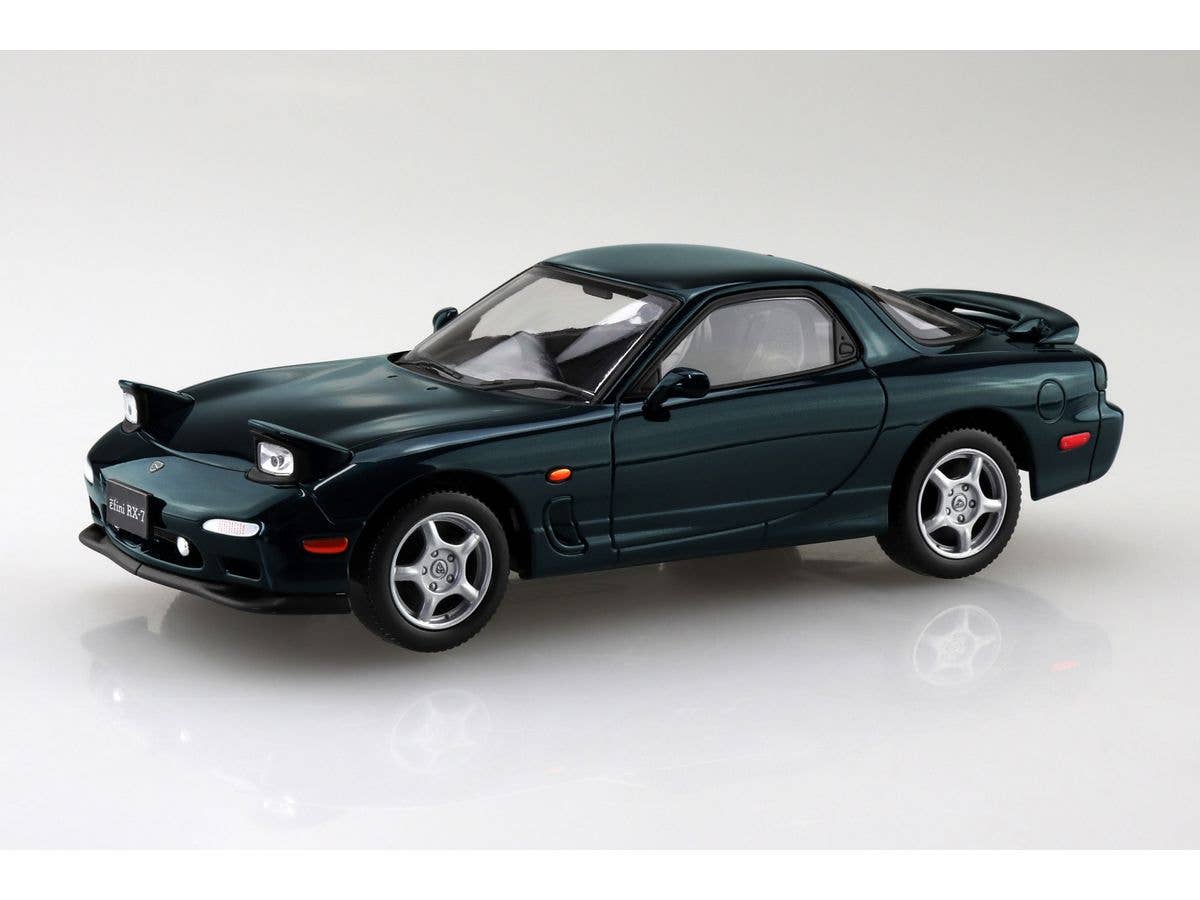 1/32 日野 レンジャー 冷凍車 | HLJ.co.jp