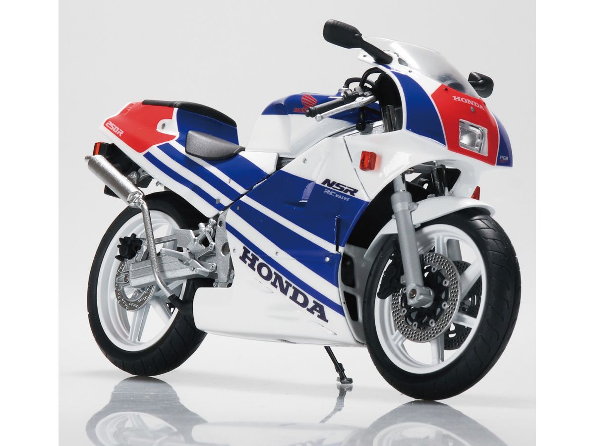 1/12 Honda NSR250R '89 ロスホワイトxテラブルー