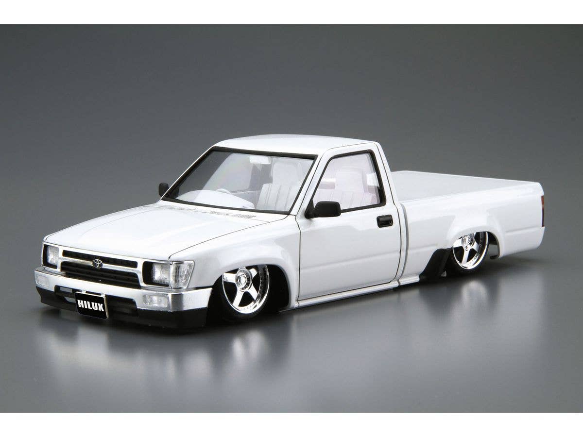 ハイラックスドレスダウン1/24完成品 1/24 LN106 ハイラックス ロングベッド ストリート カスタム '94