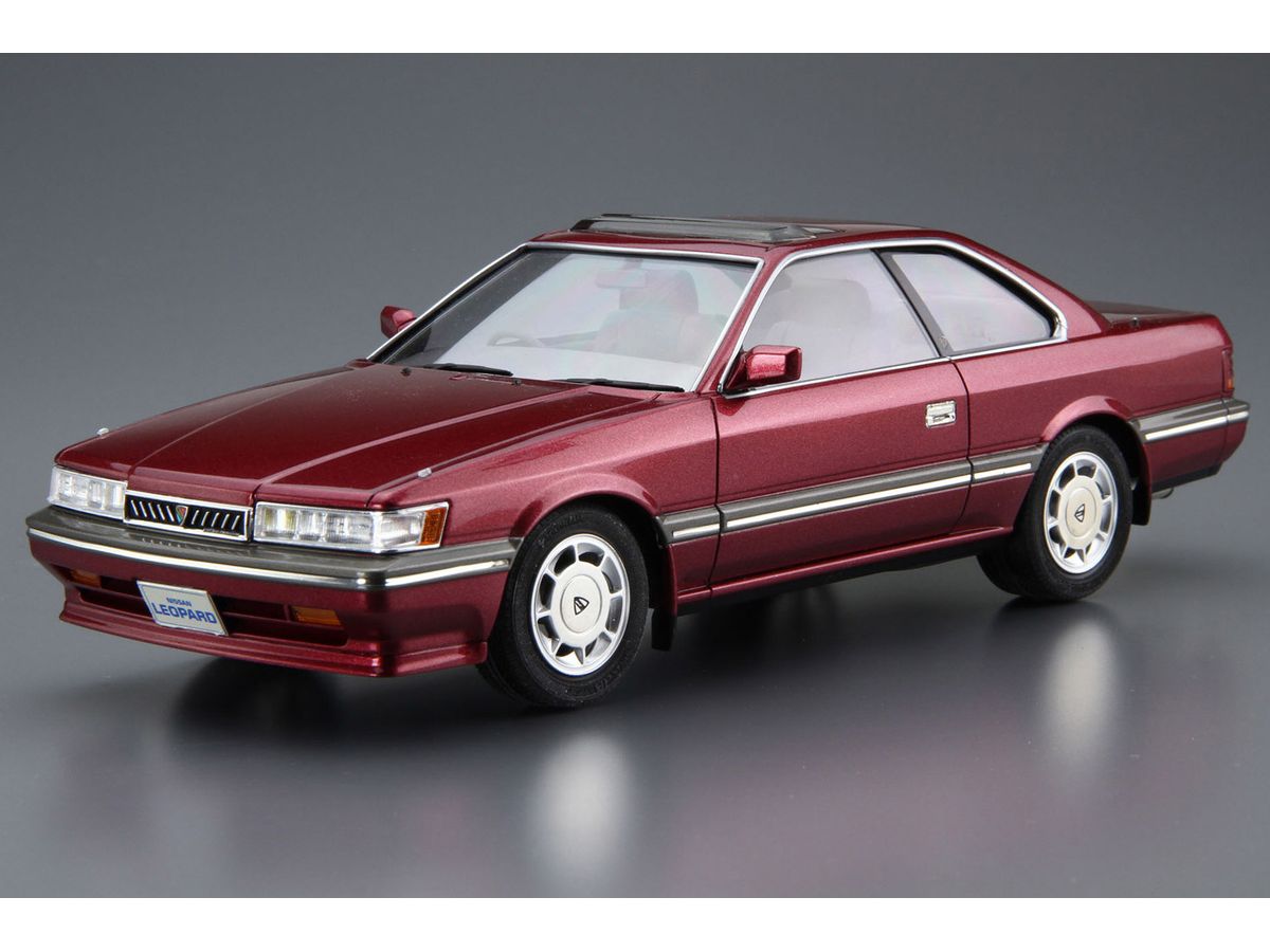 1/24 ニッサン UF31 レパード3.0アルティマ '86