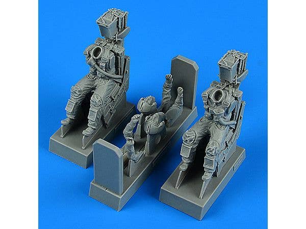 1/32 A-6 イントルーダー クルー w/射出座席 (トランぺッター用)