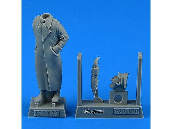 1/32 WW.II ドイツ空軍将官 (立姿勢)