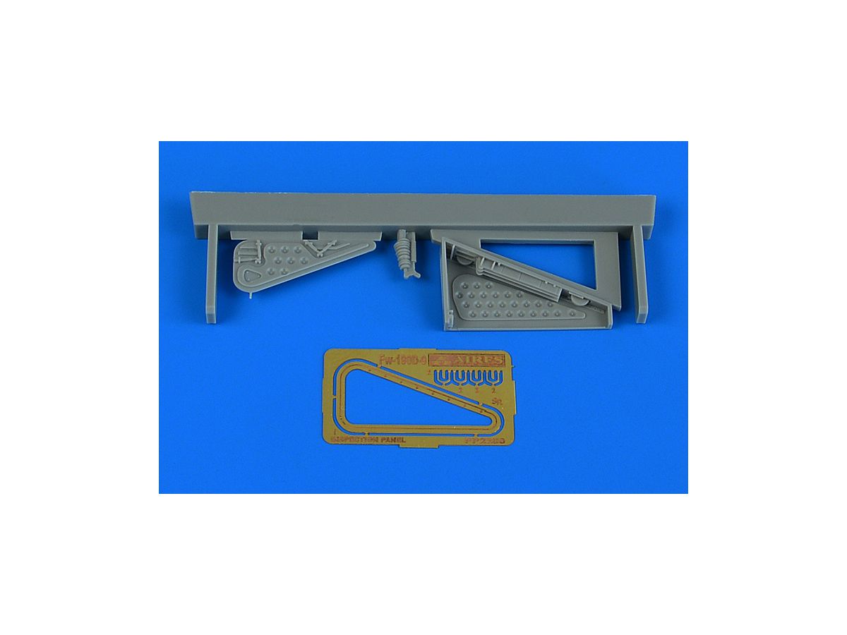 1/32 Fw190D 垂直尾翼点検ハッチ (ハセガワ用)