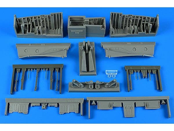 1/32 パナビア トーネード GR.1/ECR/IDS 着陸装置格納庫 (レベル用)