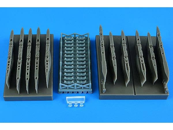 1/48 A-10A/C サンダーボルトII パイロンセット (アカデミー用)