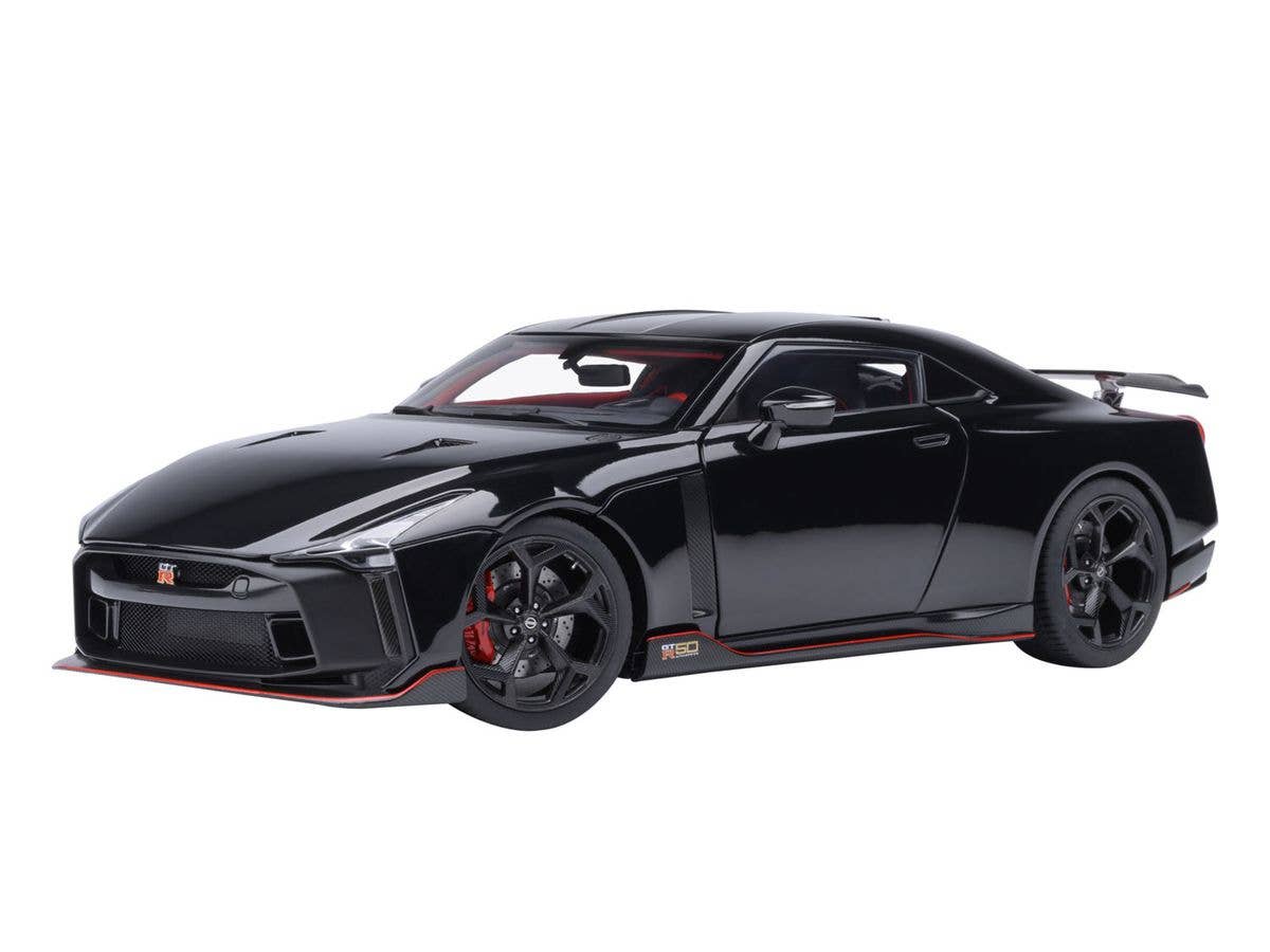 1/18 NISSAN GT-R50 by ITALDESIGN (ブラック / マット・ブラック)