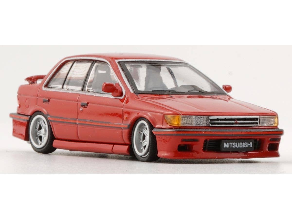 1/64 三菱 ランサー Gti 1988 レッド LHD