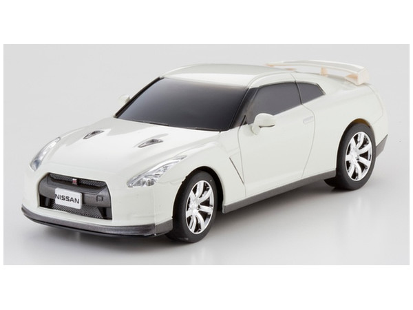 1/32 日産 GT-R(R35) ホワイト