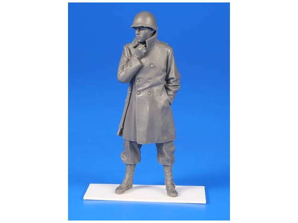1/35 WWII米軍兵 w/冬季コートとM1ライフル (ベルギ-1944年)