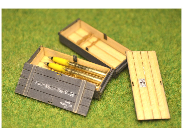 1/35 タイガーI用 56口径 8.8cm kwk36 戦車砲弾用弾薬木箱 2 1/35 タイガーI用 56口径 8.8cm kwk36 戦車砲弾用弾薬木箱 2