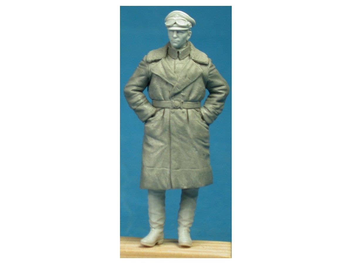 1/35 ドイツ軍 装甲車将校