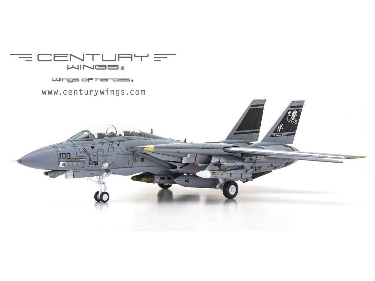 1/72 F-14D アメリカ海軍 第31戦闘飛行隊 トムキャッターズ 特別塗装 サンタ・キャット 空母エイブラハム・リンカーン搭載 02年 NK100/#164601