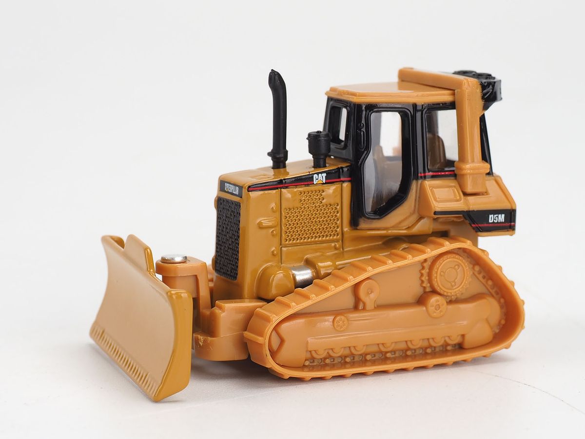 1/87 キャタピラー CAT D5M ブルドーザ 完成品
