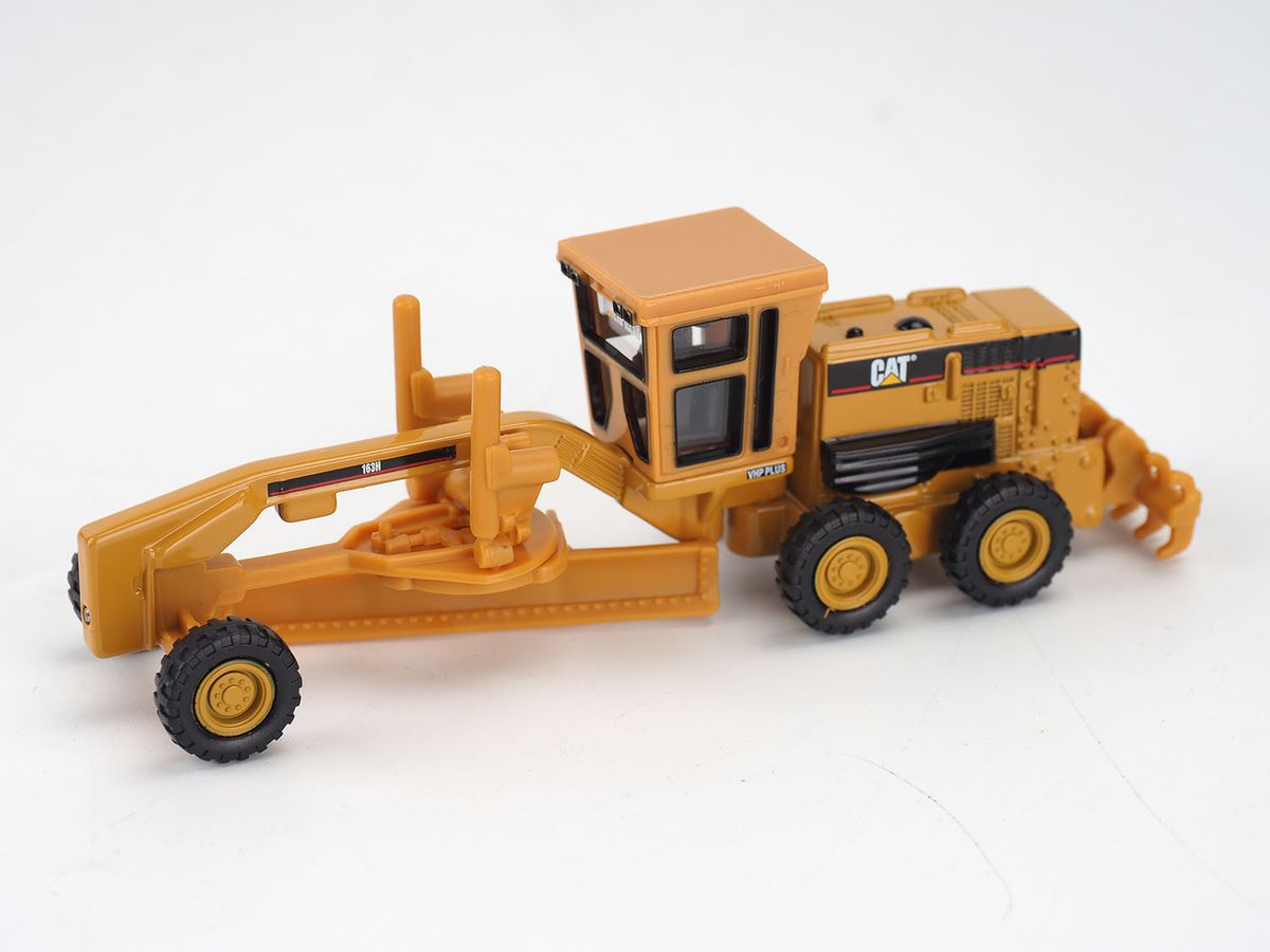 1/87 キャタピラー CAT 163H モーターグレーダ 完成品