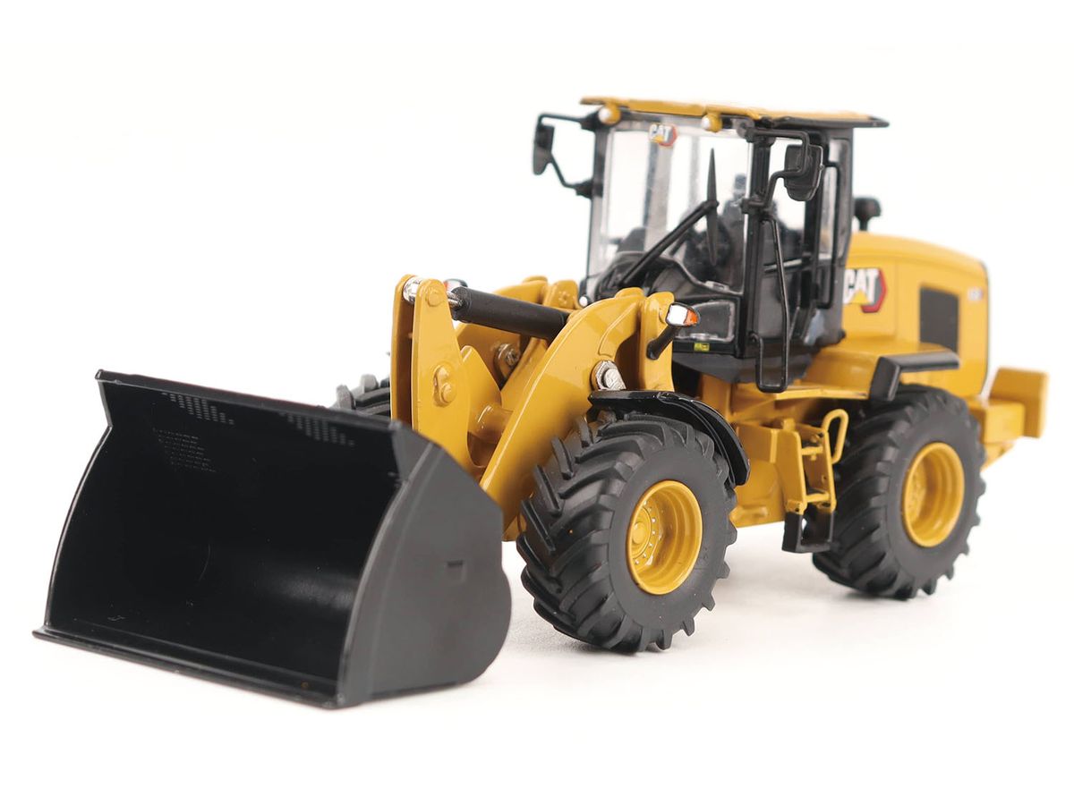 1/50 キャタピラー CAT 938 ホイールローダ 完成品