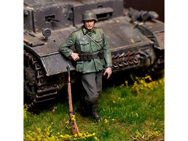 1/35 WW.II ドイツ歩兵 ヨーゼフ w/K98ライフル銃