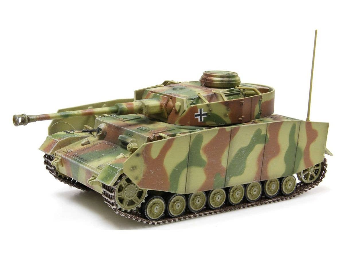 1/72 WW.II ドイツ軍 IV号戦車H型 中期型 1943年9月-11月生産型 1943年東部戦線