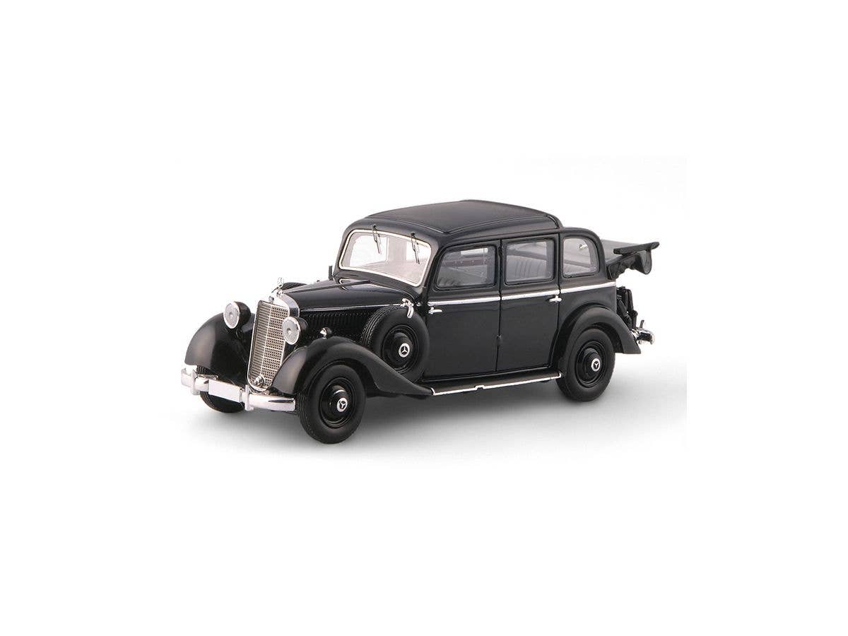 1/43 1936-1940年 メルセデス・ベンツ 260D プルマン ランドレー (幌閉、リアウィンドー開)(ブラック)