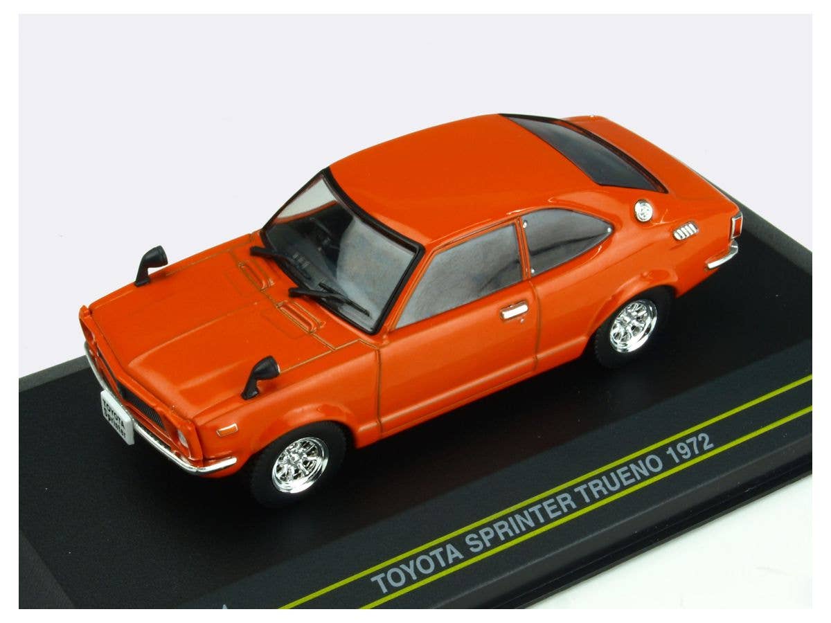 1/43 トヨタ スプリンター トレノ 1972 オレンジ