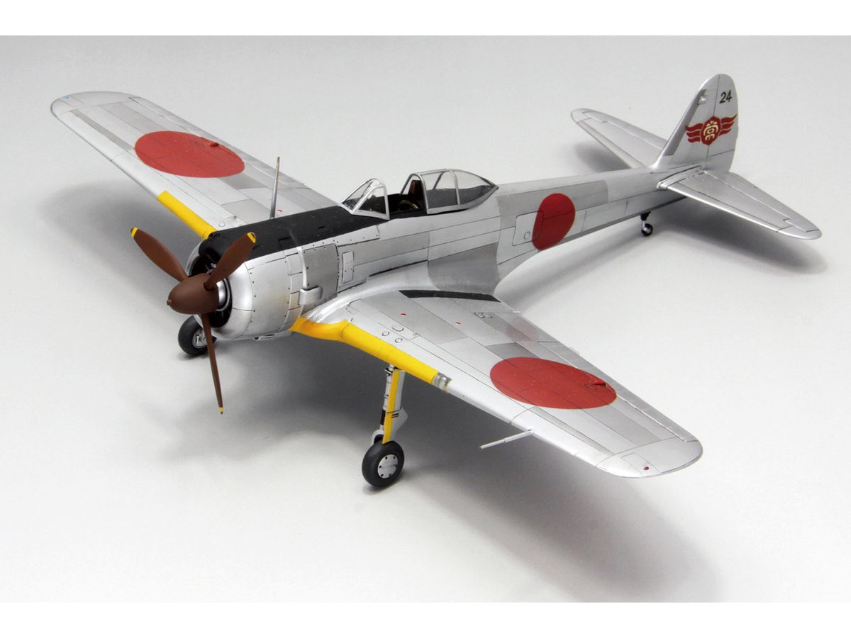 1/48 帝国陸軍 一式戦闘機 隼二型 [前期/後期]