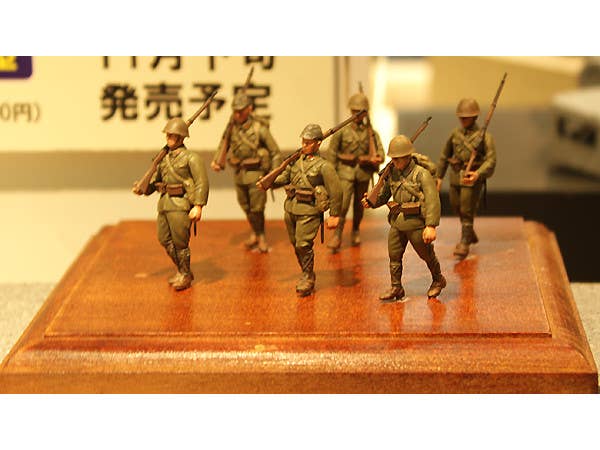 1/35 帝国陸軍歩兵 行軍セット  (6体入り)