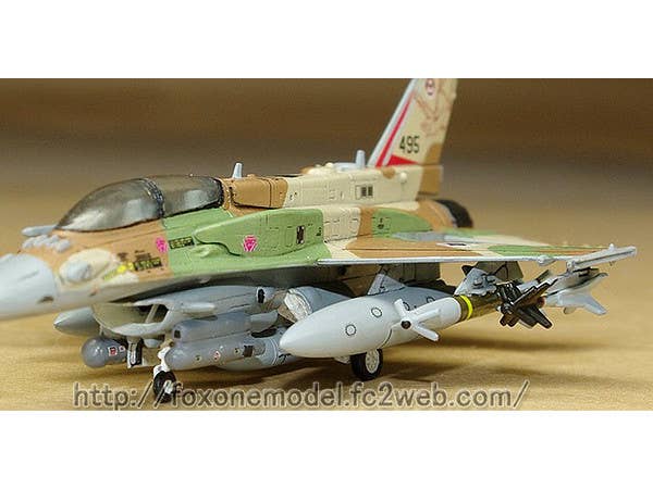 1/144 IAF F-16I用武器セット