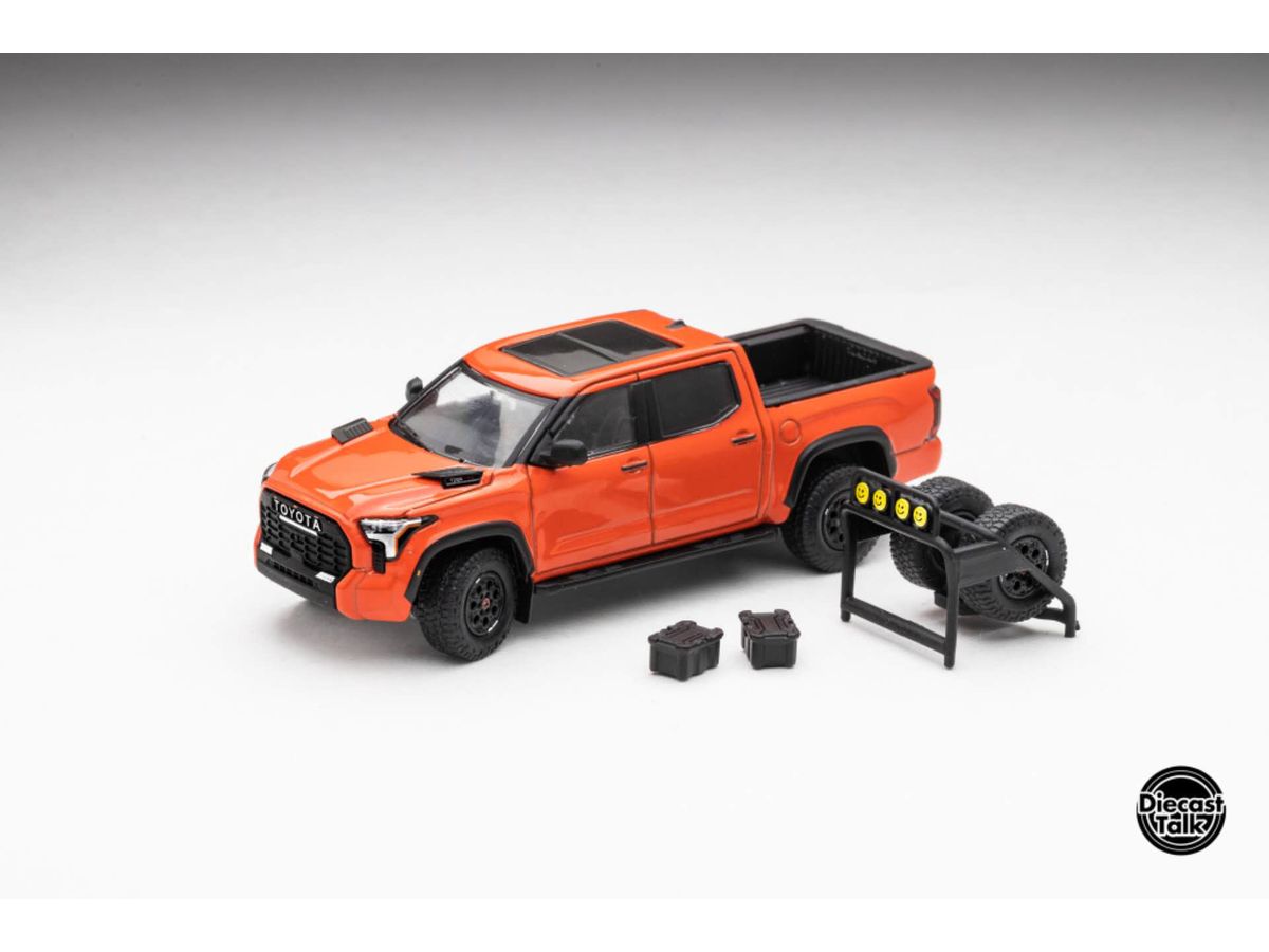 1/64 トヨタ タンドラ TRD PRO ソーラーオクタン DiecastTalk特注
