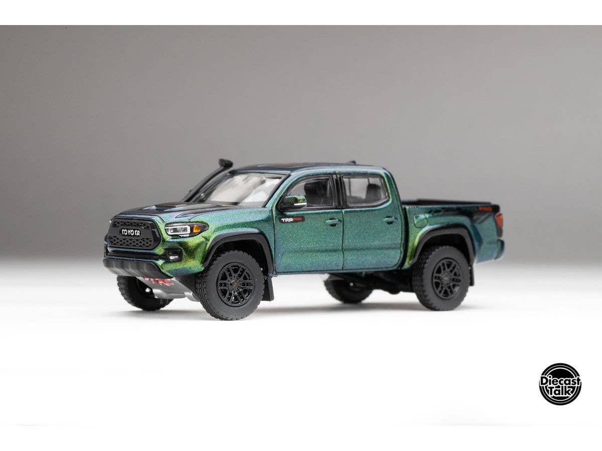 1/64 Toyota Tacoma TRD PRO Magic Green DiecastTalk 特注品