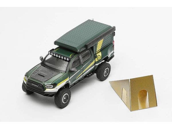 1/64 トヨタ TACOMA TRD Pro 2022 (キャンパーバン) グリーン / アート