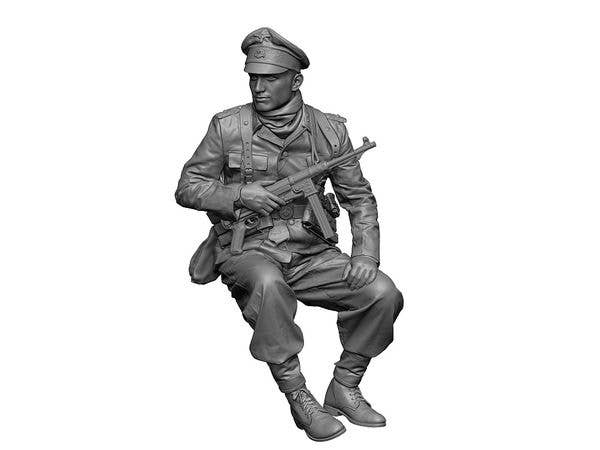 1/35 WWII ドイツ 待機中の武装親衛隊指揮官