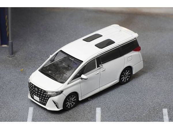 1/64 Toyota Alphard 2024 (Rhd) White