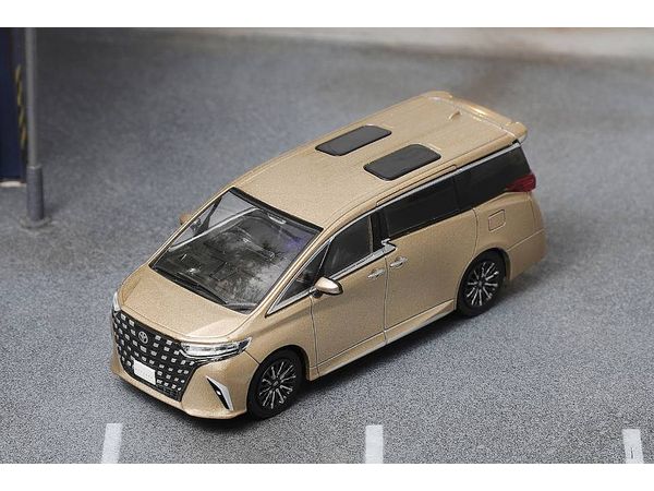 1/64 Toyota Alphard 2024 (Rhd) Gold