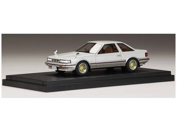 1/43 トヨタ・マークII 2.5 ツアラー V (1994) ダークグリーンM.I.O.
