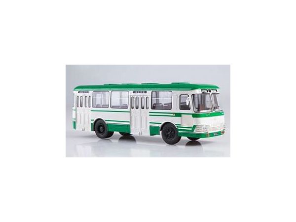 1/43 KAVZ-3100 バス ホワイト / グリーン