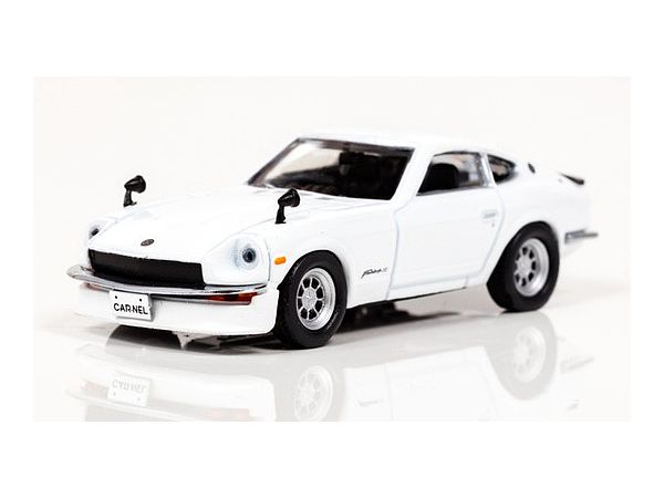 1/64 日産 フェアレディ Z S30 Custom Version White
