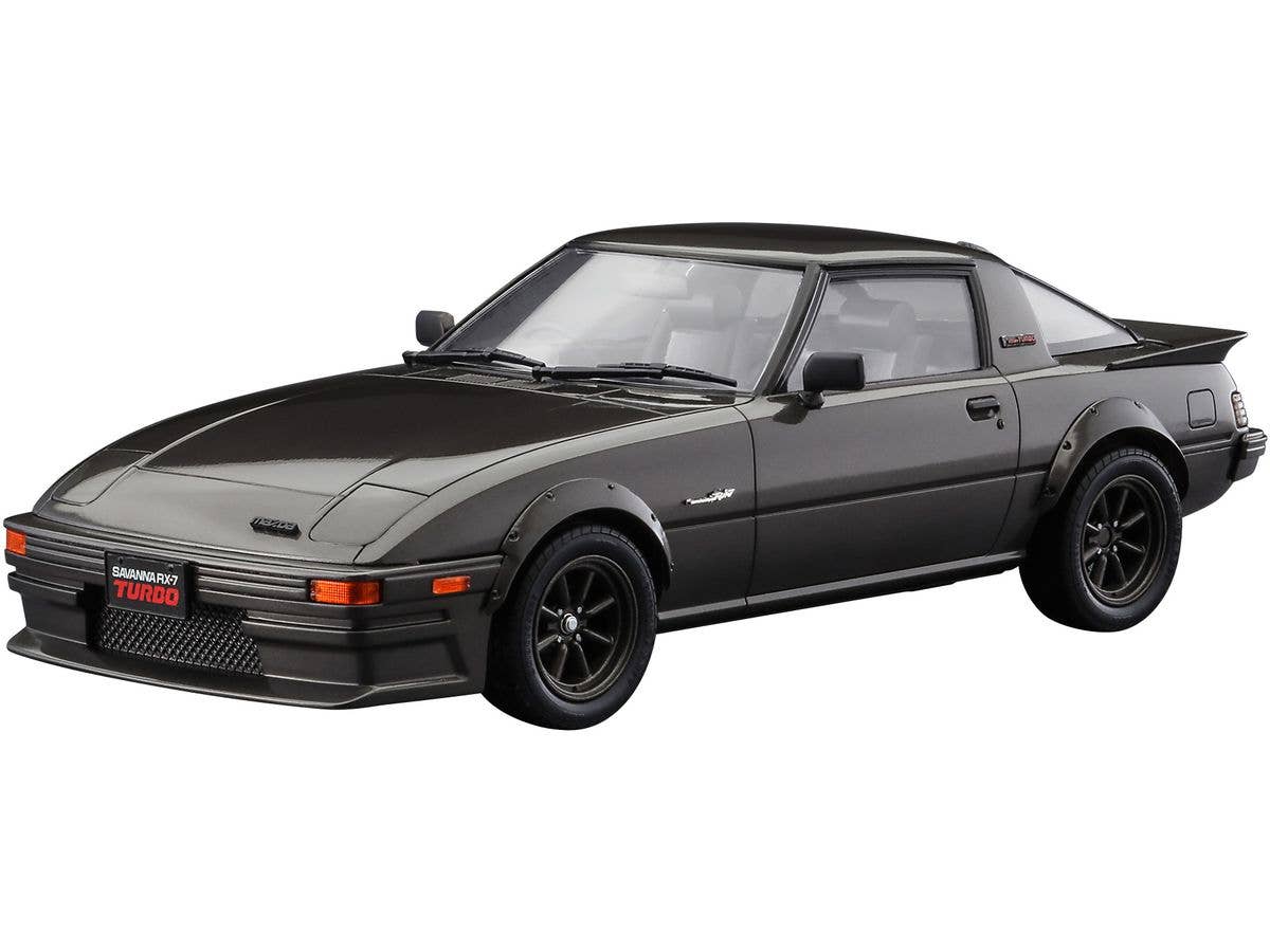 1/24 マツダ ファミリア XG | HLJ.co.jp