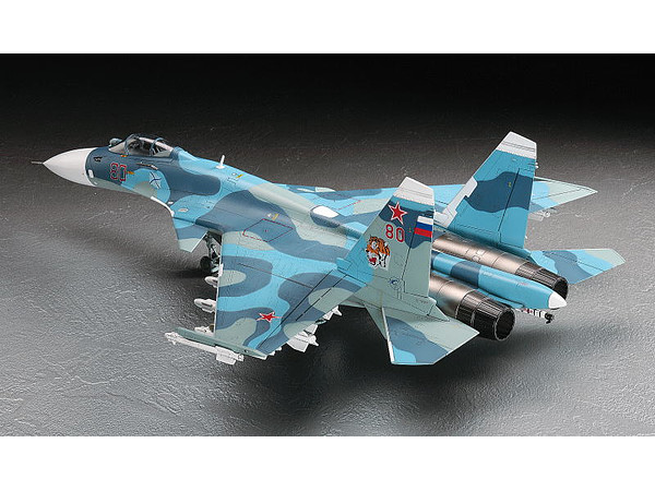 1/72 Su-33 フランカー D