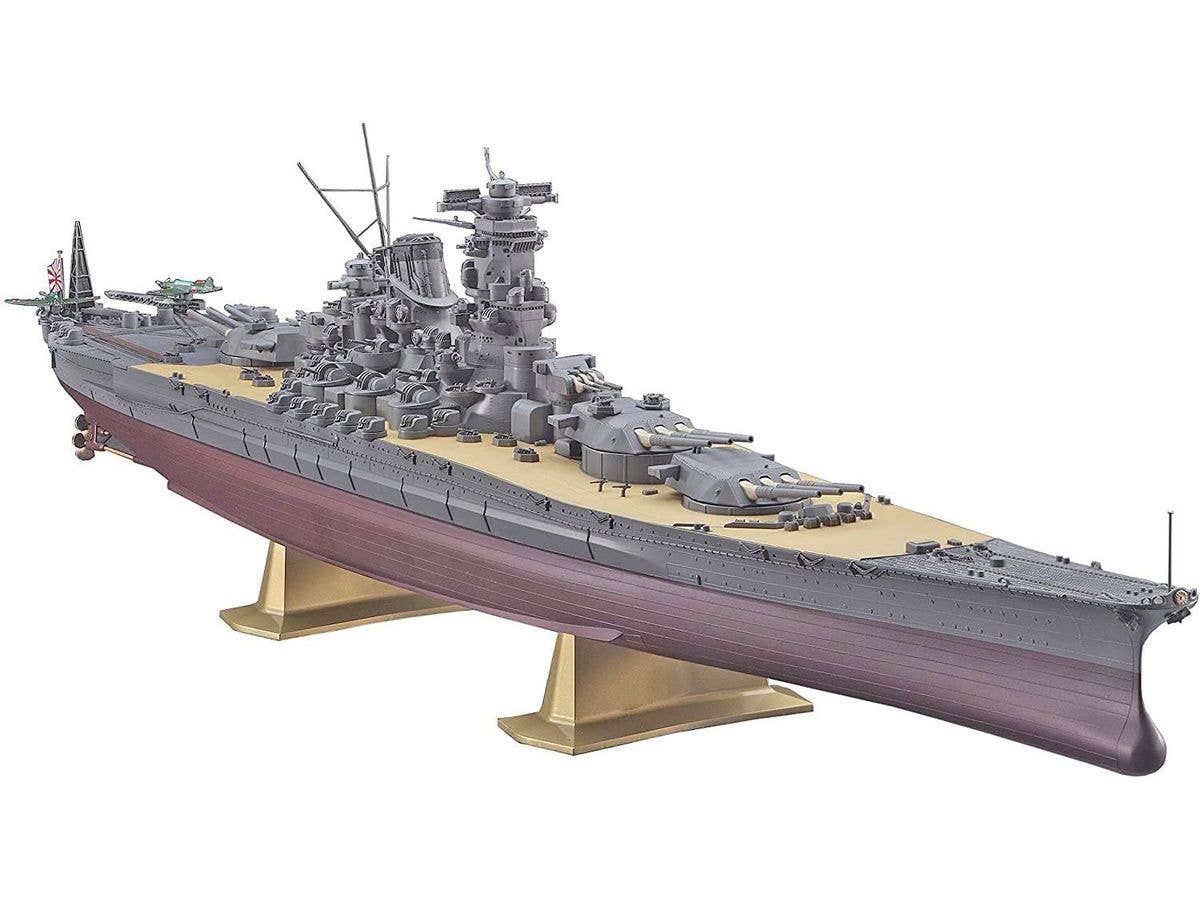 1/450 日本海軍 戦艦 大和 1945 天一号作戦 w/アメリカ艦載機