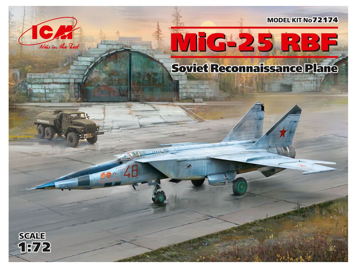 1/72 ミグ MiG-25 RBF